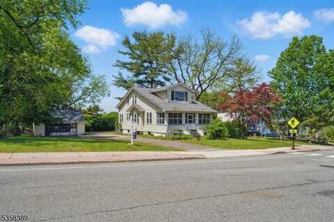 206 Browertown Rd, Woodland Park, NJ 07424
