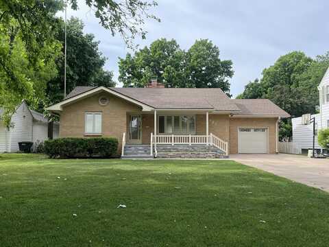 3027 16th, Great Bend, KS 67530