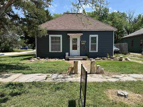130 N 4th St, Osborne, KS 67473