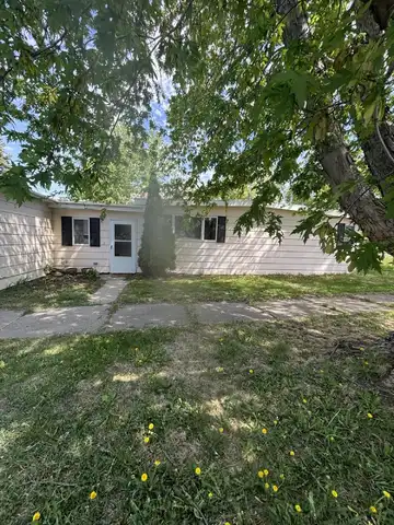 205 W Blaine Ave, Gettysburg, SD 57442