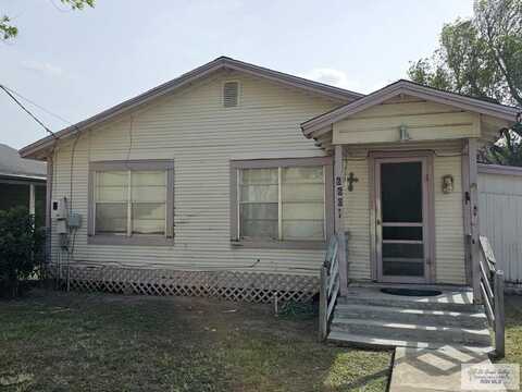 660 E EXPRESSWAY, SAN BENITO, TX 78586