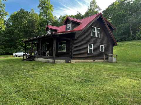 555 Wheeler Hollow Road, Fort Gay, WV 25514