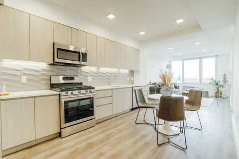 477 BROADWAY, Bayonne, NJ 07002