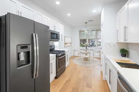 60 INDEPENDENCE WAY, Greenville, NJ 07305
