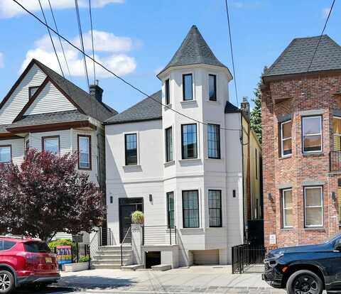 2505 PALISADE AVE, Union City, NJ 07087