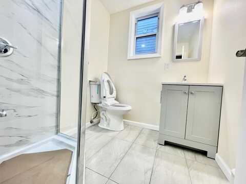 19 BALDWIN AVE, JC, Journal Square, NJ 07304