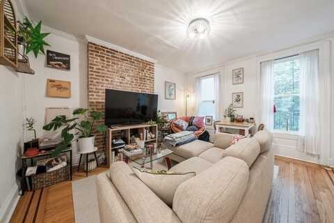 922 PARK AVE, Hoboken, NJ 07030