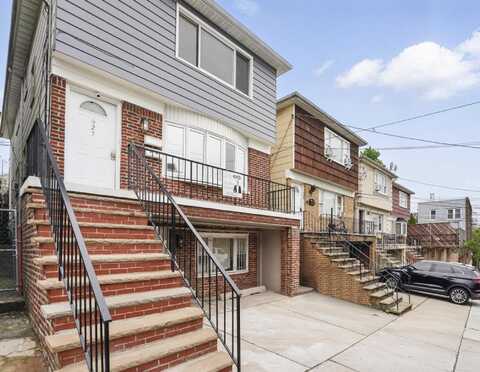 827 SECAUCUS RD, JC, Heights, NJ 07307