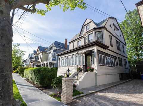 749 BLVD EAST, Weehawken, NJ 07086