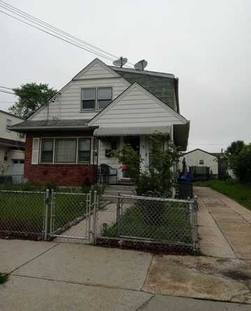2 PINECREST RD, JC, West Bergen, NJ 07305
