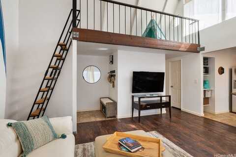 94-423 Keaoopua Street, Mililani, HI 96789