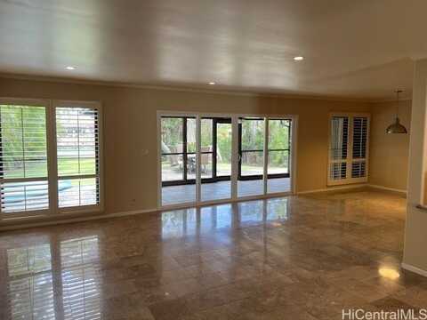 6695 Hawaii Kai Drive, Honolulu, HI 96825