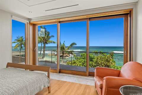 61-279 Kamehameha Highway, Haleiwa, HI 96712