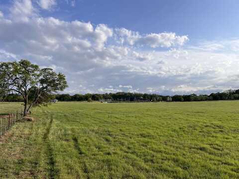 1408 N Countryside Bend, Fredericksburg, TX 78624