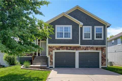496 S 137th Street, Bonner Springs, KS 66012