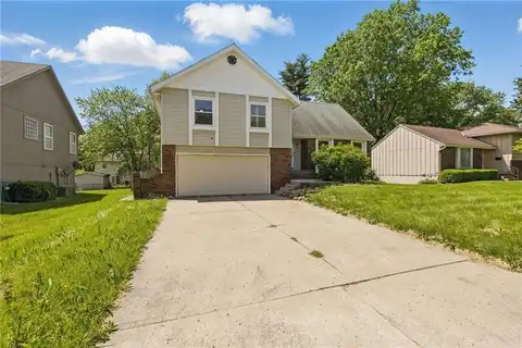 12201 E 56th Street, Kansas City, MO 64133