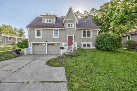 803 Halsey Circle, Harrisonville, MO 64701