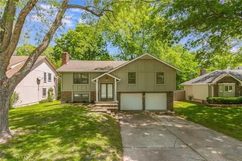 207 12th Avenue N, Greenwood, MO 64034
