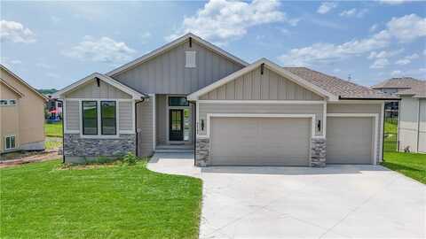 24105 W 58th Place, Shawnee, KS 66226