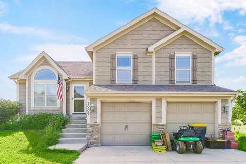 7909 NE 105th Terrace, Kansas City, MO 64157