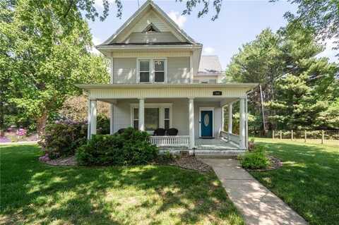 308 S Kansas Street, Highland, KS 66035