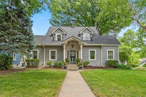 6445 Main Street, Kansas City, MO 64113