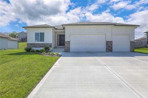 811 NW Hickory Ridge Drive, Grain Valley, MO 64029