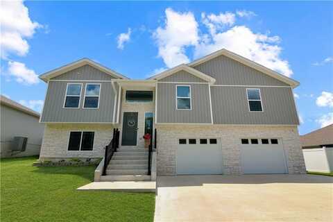 70 SE 461 Road, Warrensburg, MO 64083