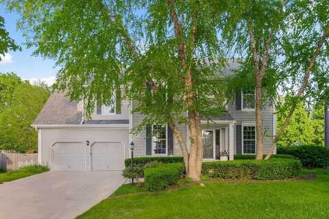 12811 Garnett Lane, Overland Park, KS 66213
