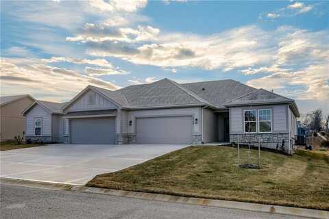 19715 W 196th Street, Spring Hill, KS 66083