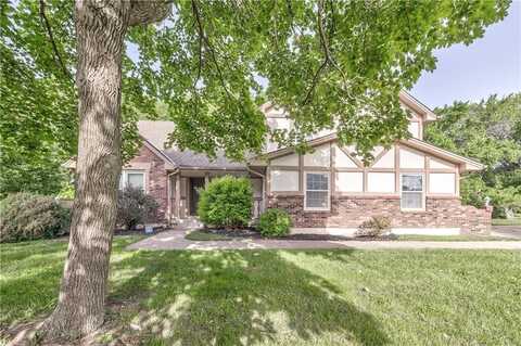 529 SW WINDMILL Lane, Lees Summit, MO 64082