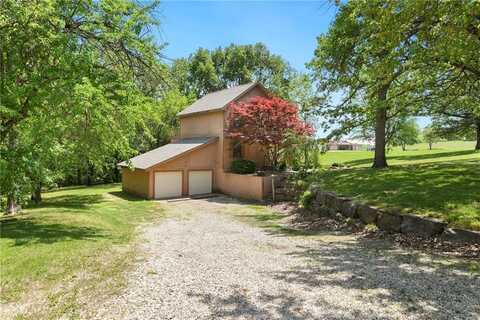 32832 195th Street, Leavenworth, KS 66048
