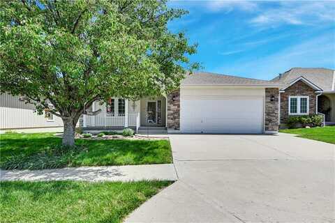4641 SW Soldier Drive, Lees Summit, MO 64082