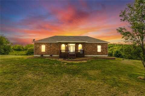 23780 Moberly Road, Polo, MO 64671