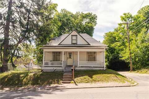 911 N 6th Street, Atchison, KS 66002