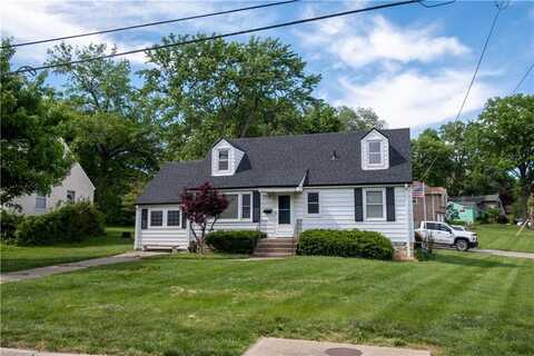 7516 W 83rd Street, Overland Park, KS 66204