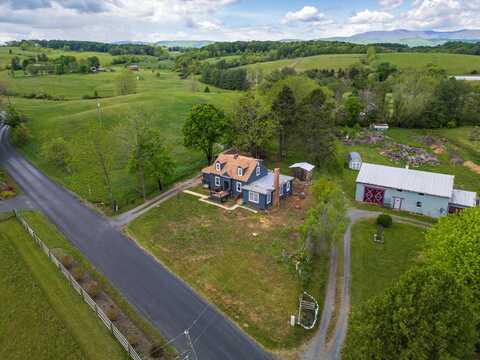 93 EIDSON CREEK RD, STAUNTON, VA 24401