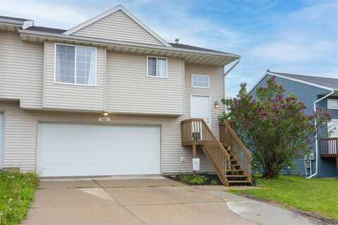 660 Hodge St, NorthLiberty, IA 52317