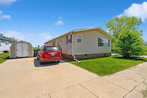 222 Hackney Ct, IowaCity, IA 52240