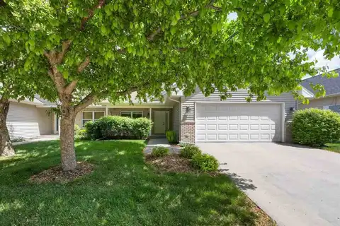 2142 Terra Ln, Coralville, IA 52241