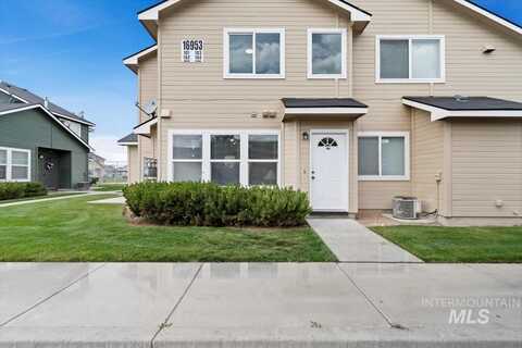 16953 N Pamela's Loop, Nampa, ID 83651