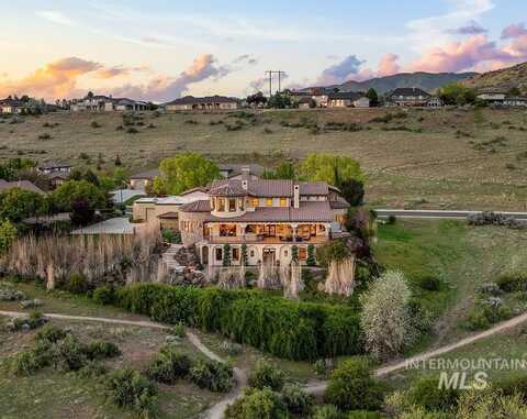 473 N Strata Via Way, Boise, ID 83712