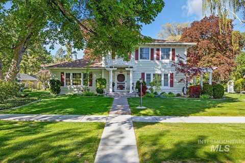 206 8th Ave. N, Twin Falls, ID 83301