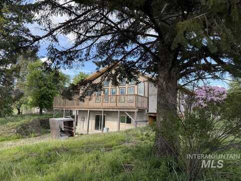 1120 Rothfork Rd., Viola, ID 83872
