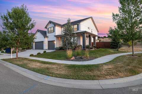 2043 E Lodge Trail Dr, Meridian, ID 83642