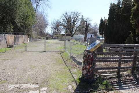 449 E Commercial, Weiser, ID 83672