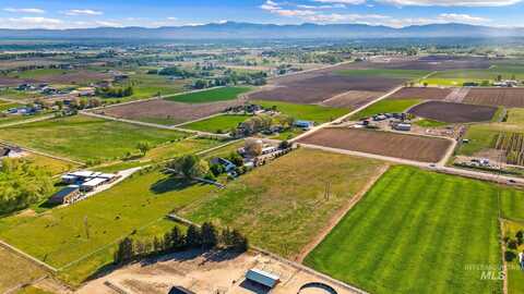 3735 S Black Cat Rd, Meridian, ID 83687