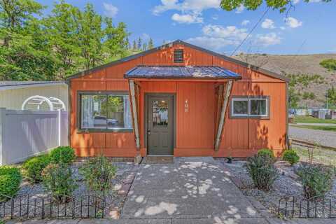 408 E Main Street, Kendrick, ID 83537
