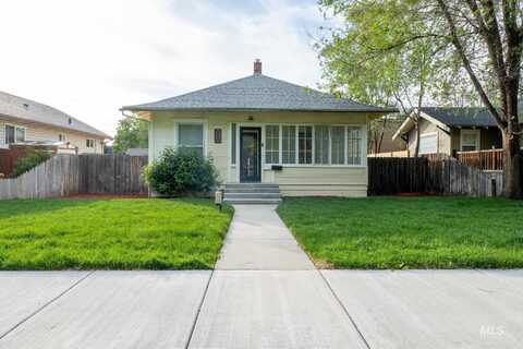 707 9th Ave. South, Nampa, ID 83651