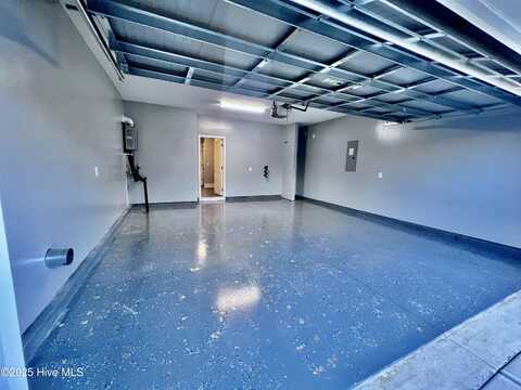 111 Ballantine Grove Lane, Newport, NC 28570